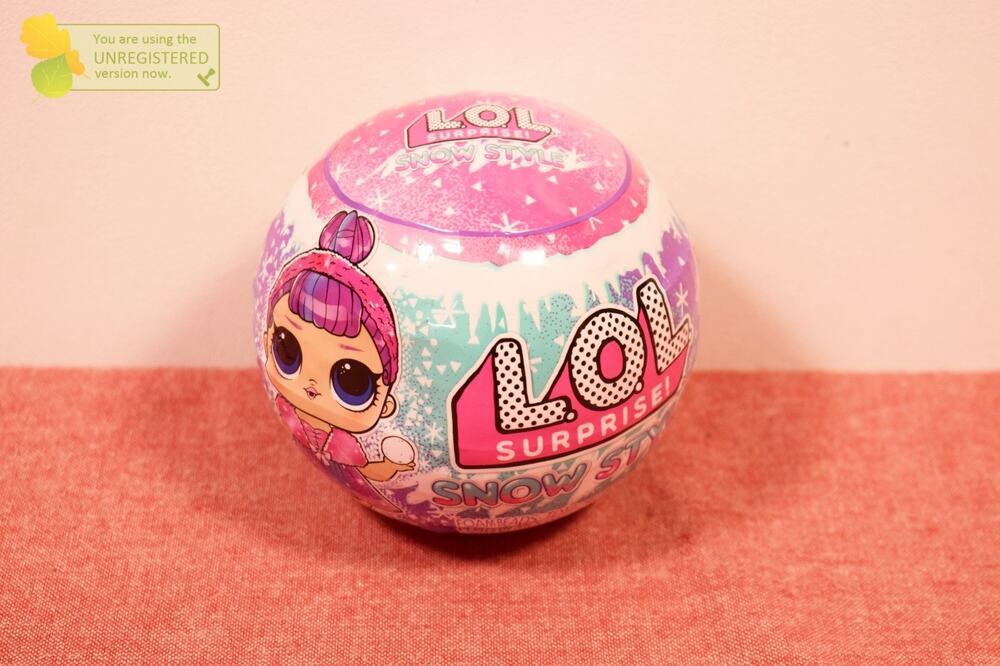 L.O.L. Surprise! Snow Style Tots Doll